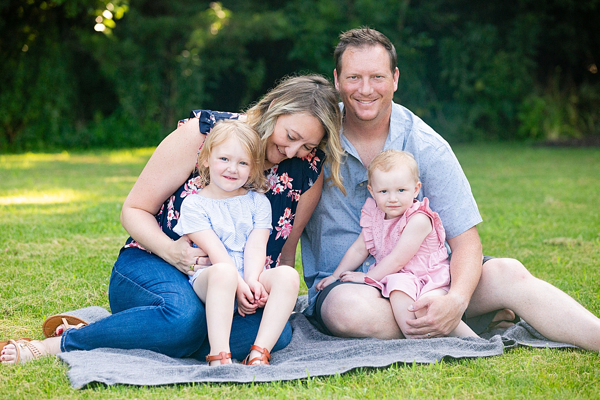 Iowa City Family Photographer - Jen Madigan