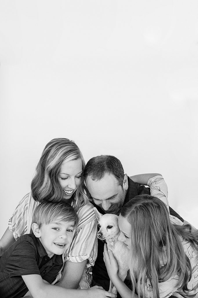 Iowa City black and white family and child portraits - Jen Madigan