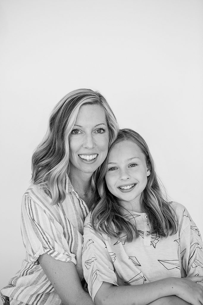 Iowa City black and white family and child portraits - Jen Madigan