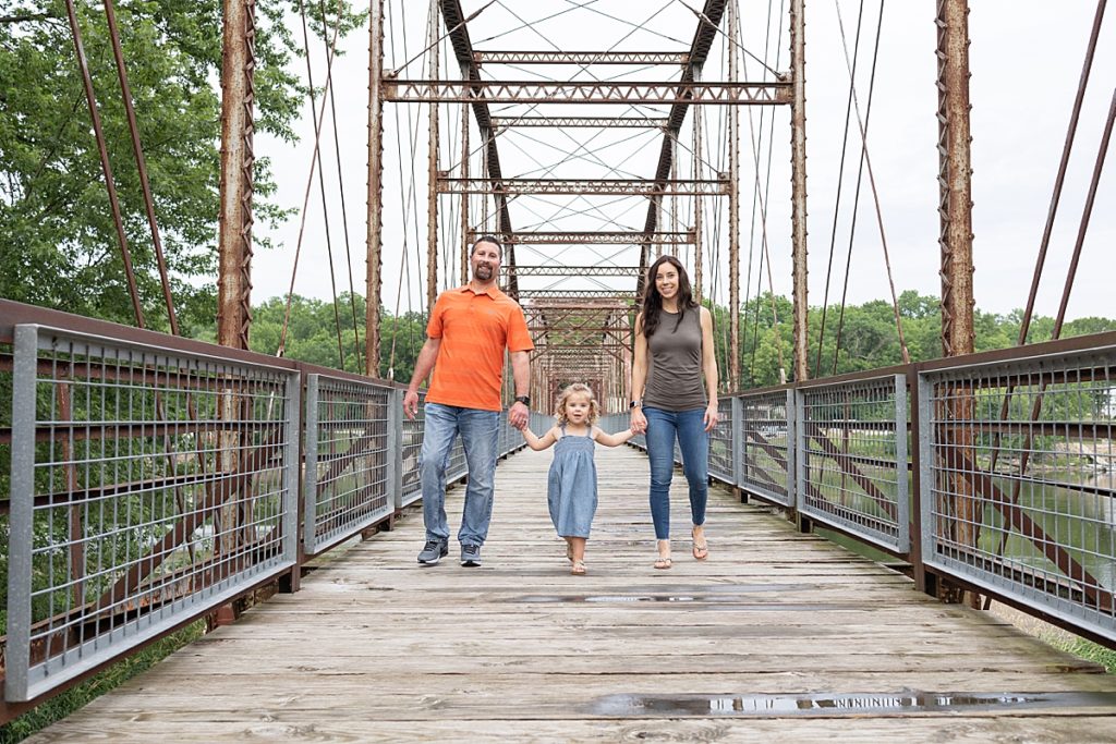 Iowa City Family Photographer | Sutliff Bridge Portraits