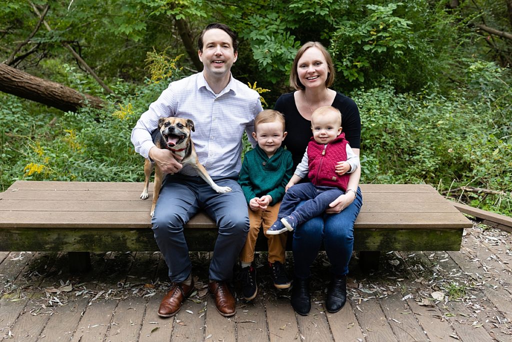 Horseshoe Lake Family Portraits - Jen Madigan